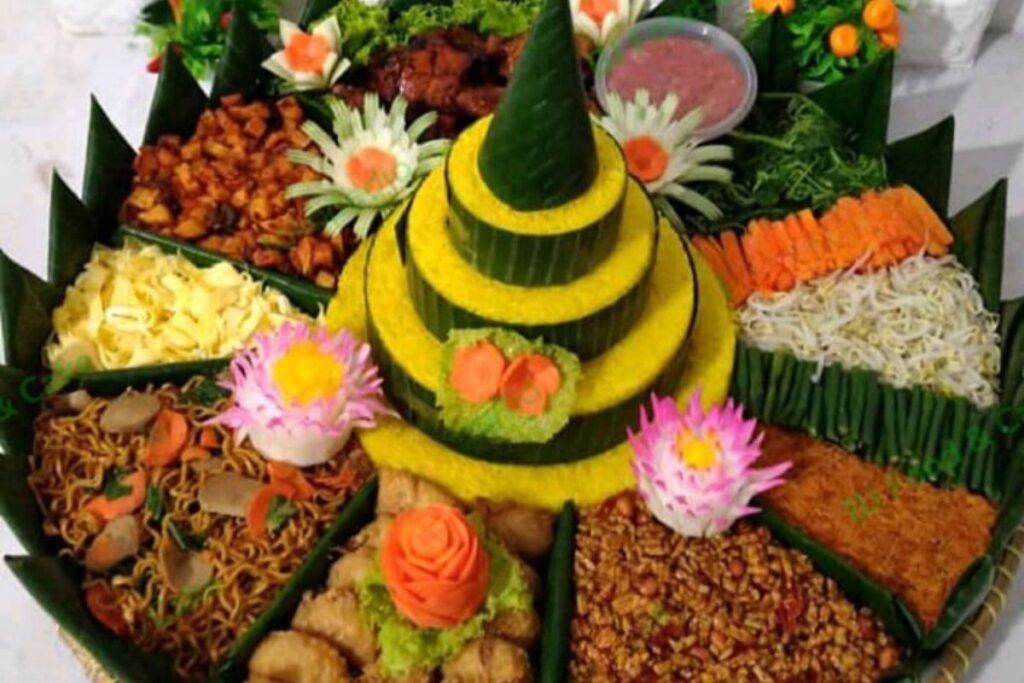 Nasi Tumpeng Kuning (20)