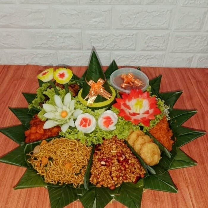 Tumpeng Nasi Kuning 5 porsi